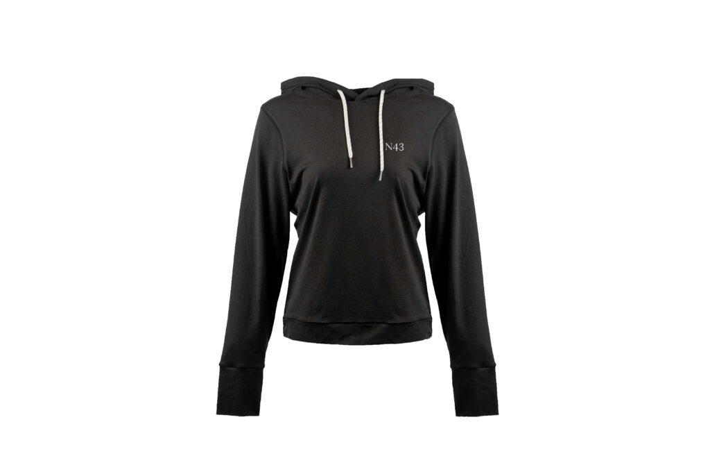 N43 | Women's Dawn to Dusk Hooded Pullover